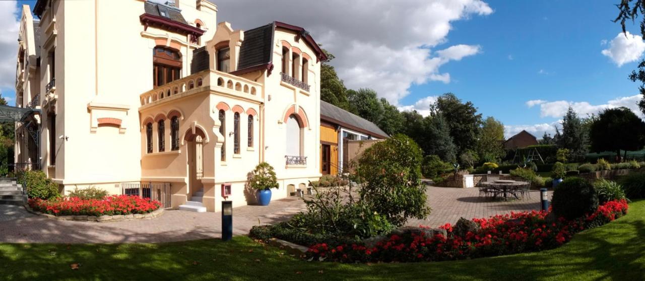 Le Manoir De La Mantille Caudry Экстерьер фото