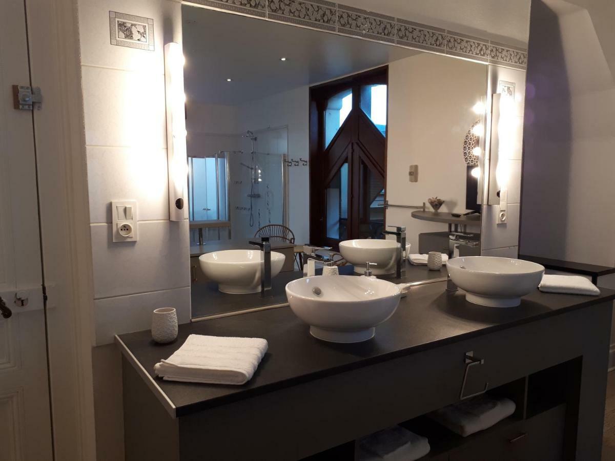 Le Manoir De La Mantille Caudry Экстерьер фото